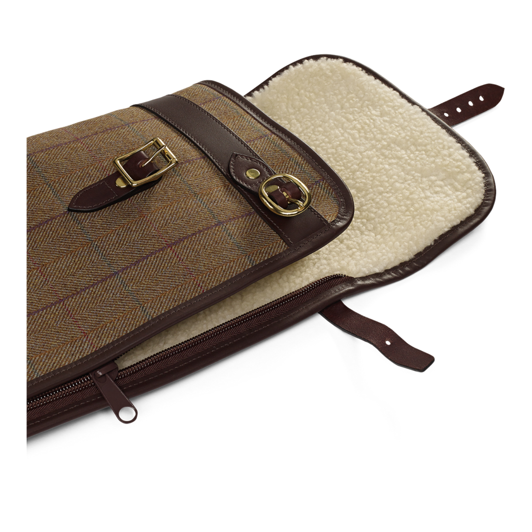 Croots Helmsley Tweed Rifle Slip With Flap And Zip