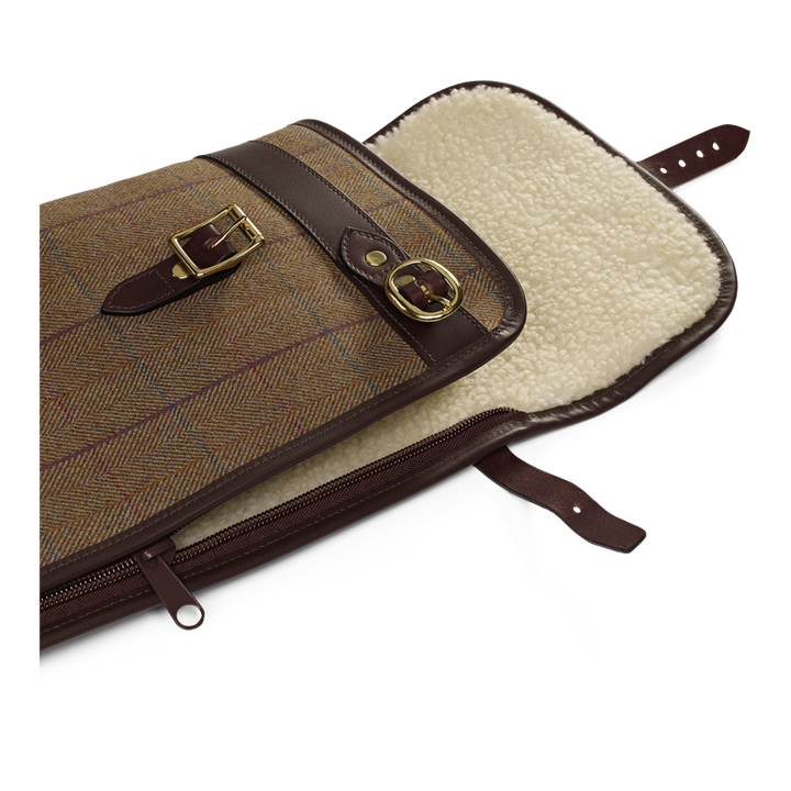 Croots Helmsley Tweed Rifle Slip With Flap And Zip