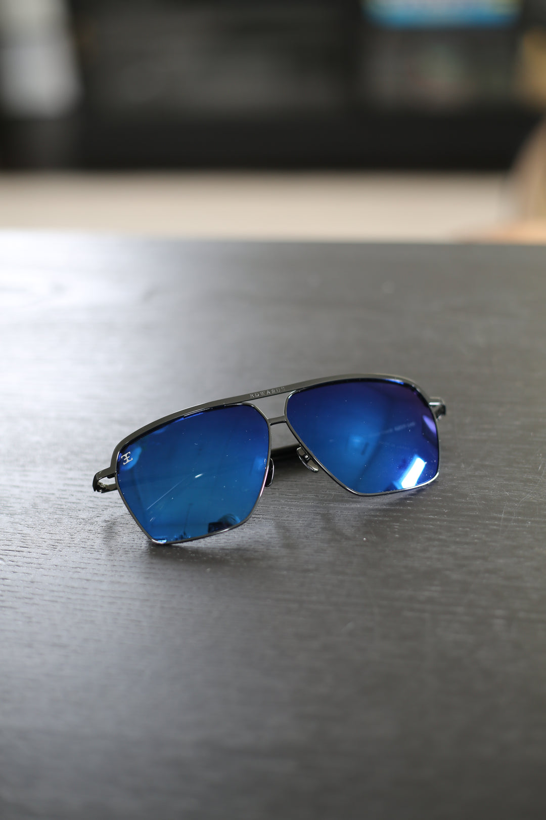 Edwards Eyewear Hiroki 2 Polarised - Black &amp; Graphite